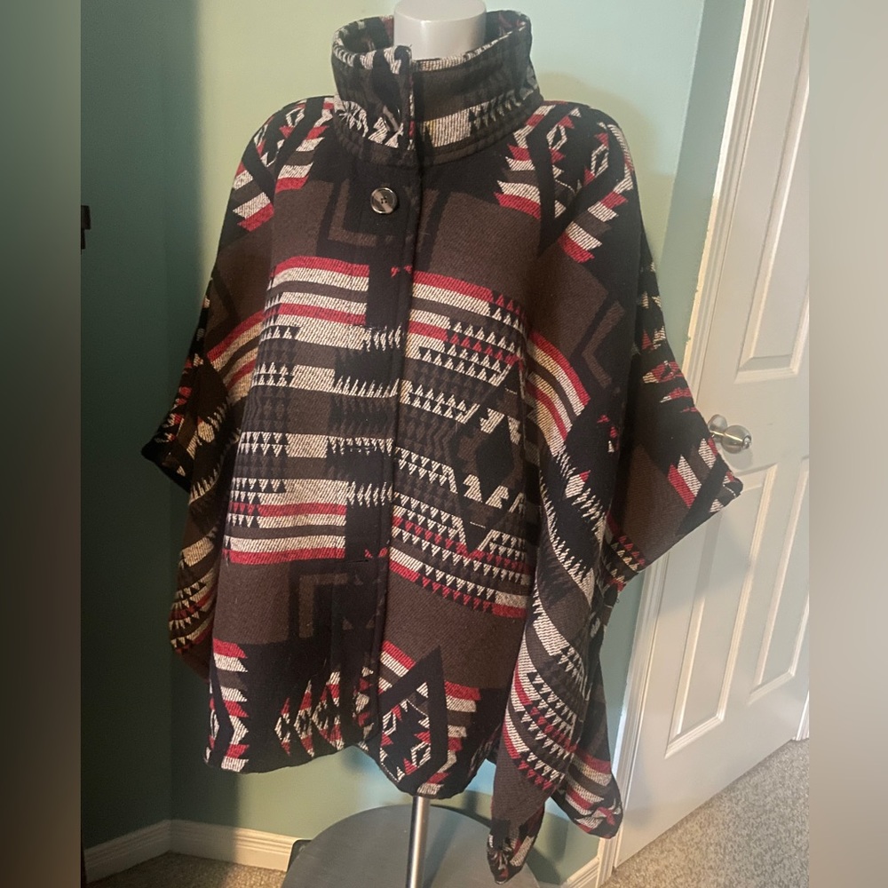 Geometric Patterned Poncho With Buttons - Ladies L/XL